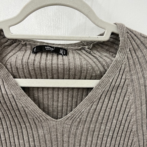 Mango Knit Top in Light Grey - Picture 2 of 3
